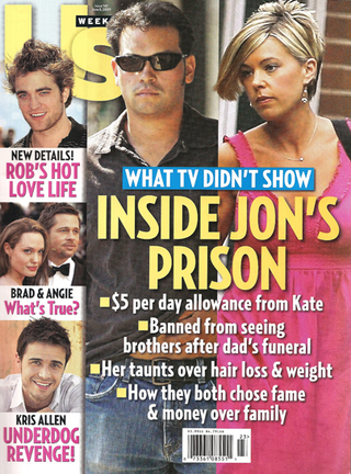 Illustration for article titled This Week In Tabloids: Brad & Angie "Fight" In Public; Jon & Kate Kids Suffer